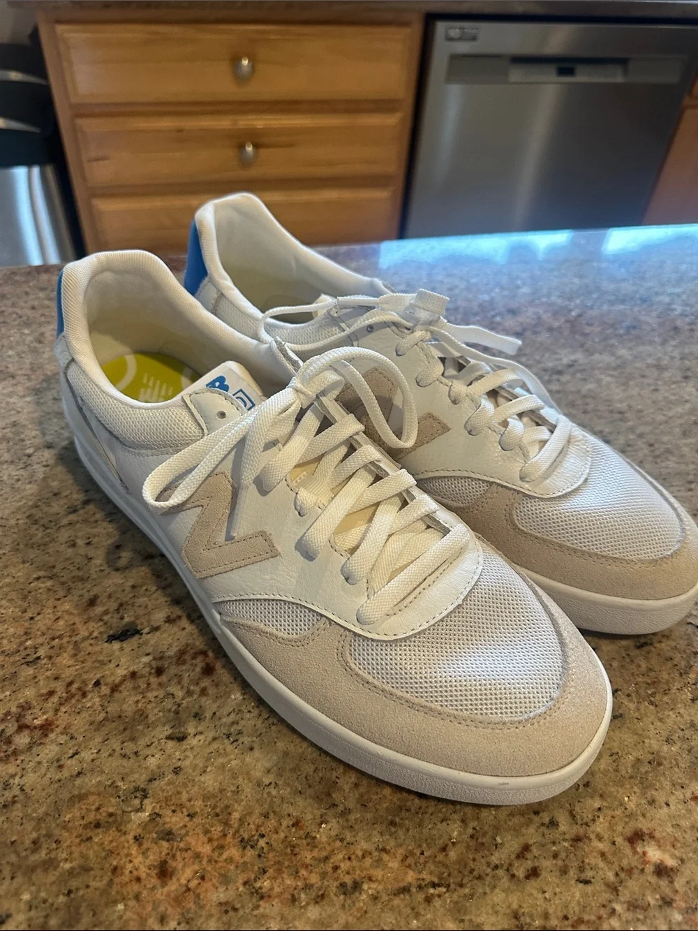 New Balance CT300 Men's White & Beige Sneakers Low-Top Sz 11.5 New